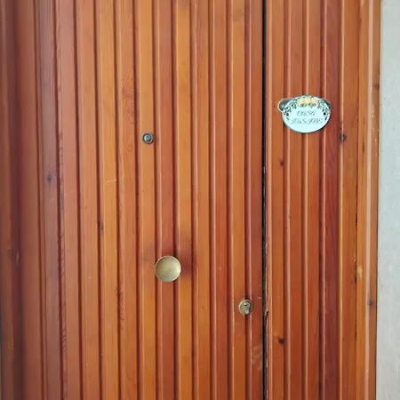 Casa Lusine Apartment *